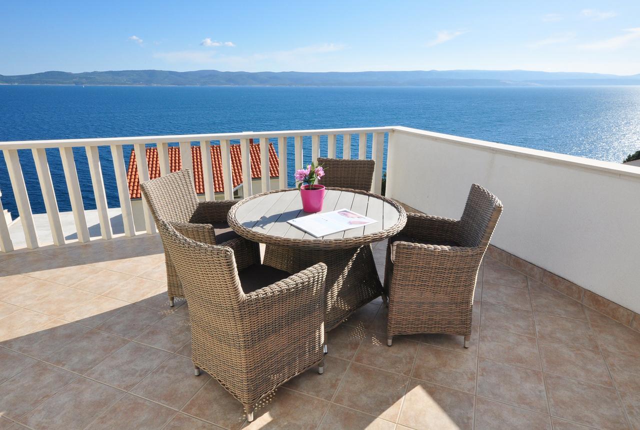 Apartments Marija Писак Екстер'єр фото