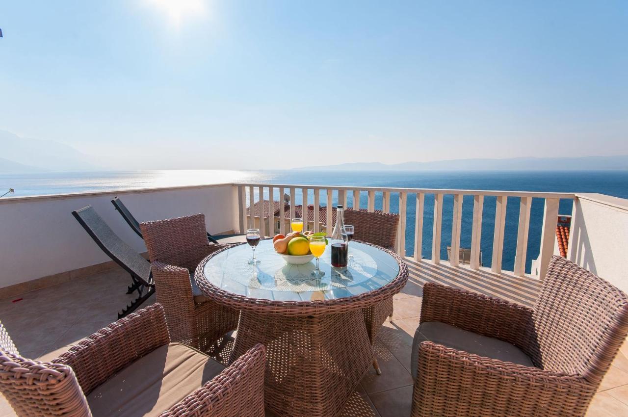 Apartments Marija Писак Екстер'єр фото
