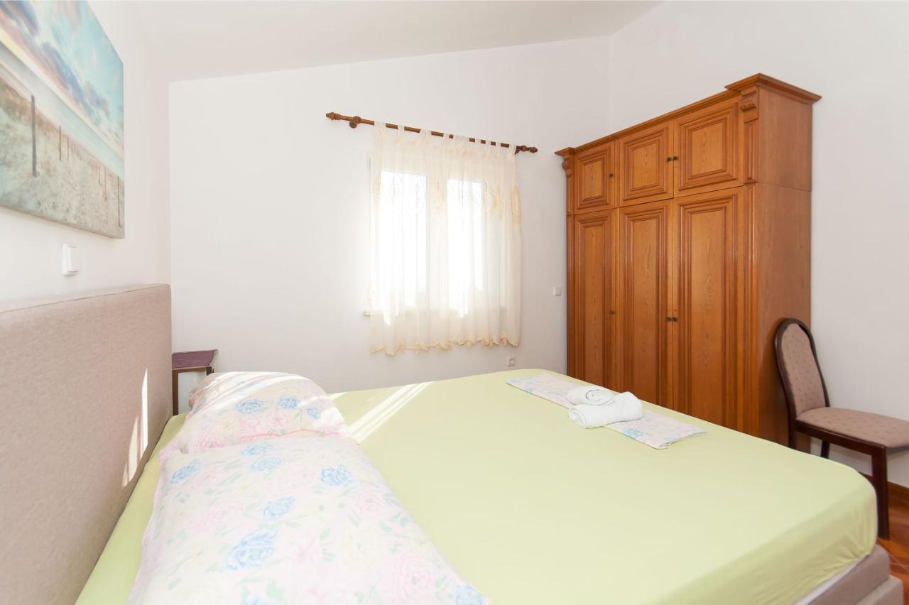 Apartments Marija Писак Екстер'єр фото
