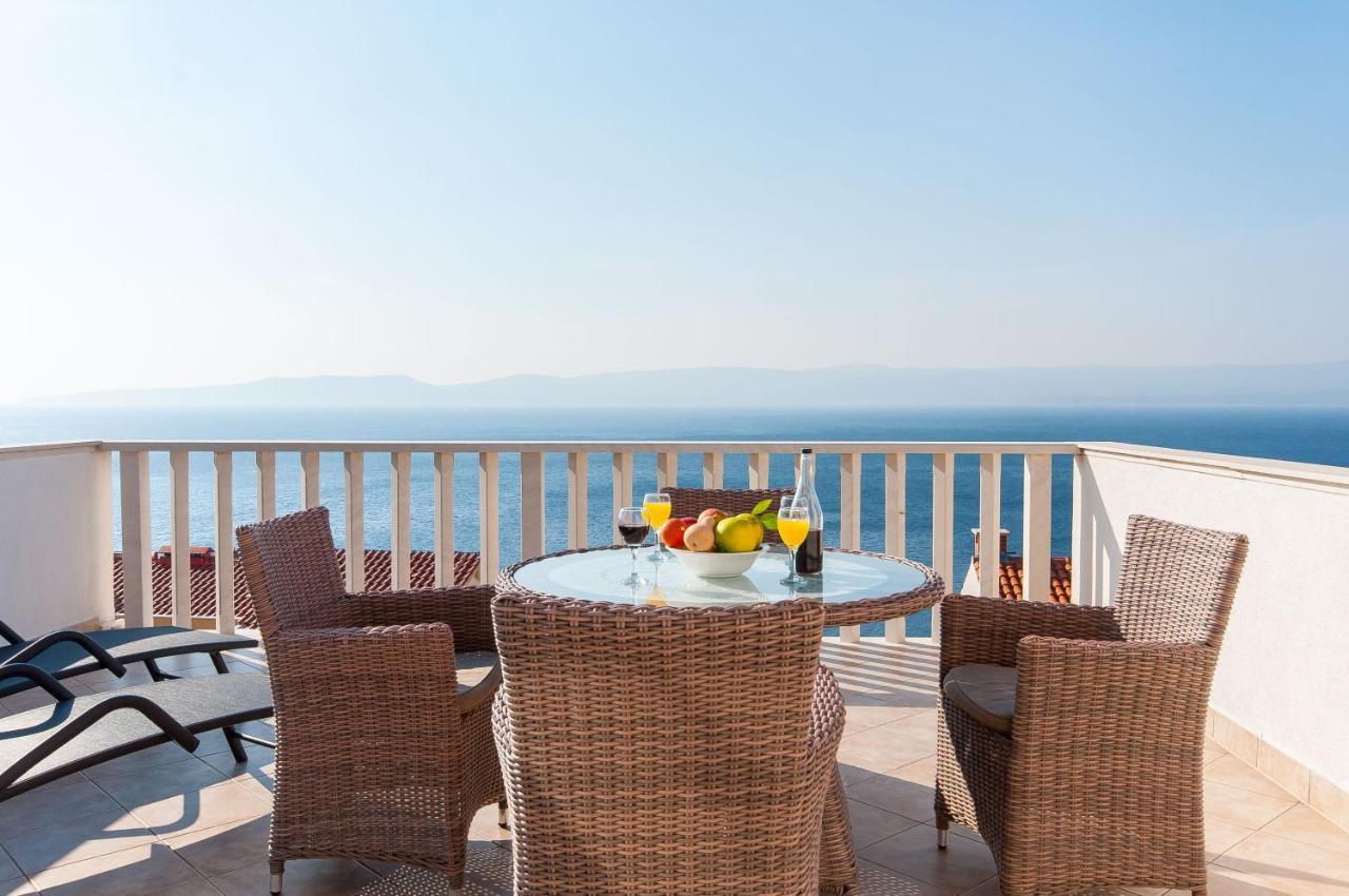 Apartments Marija Писак Екстер'єр фото