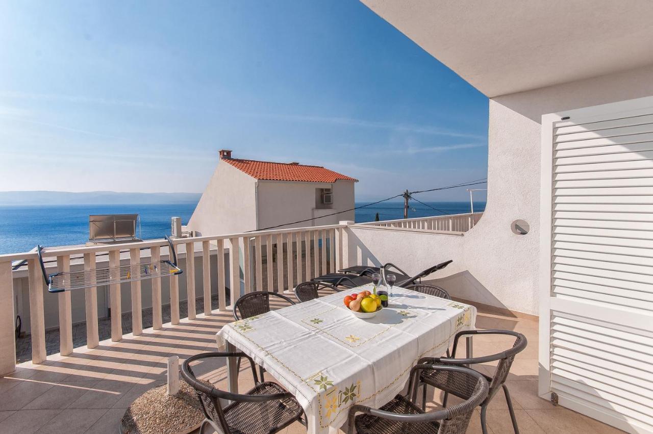 Apartments Marija Писак Екстер'єр фото
